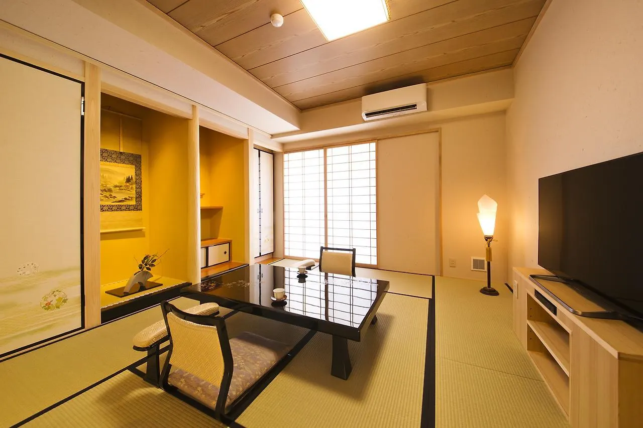 Ryokan Kanade Kyōto 4*,